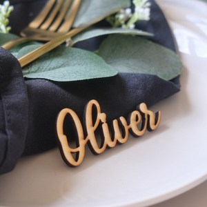 <span class=keywords><strong>Table</strong></span> <span class=keywords><strong>de</strong></span> fête siège plaque décoration Laser découpe bois Alphabet lettre en bois lieu <span class=keywords><strong>de</strong></span> mariage <span class=keywords><strong>nom</strong></span> étiquette carte - Product Image 6