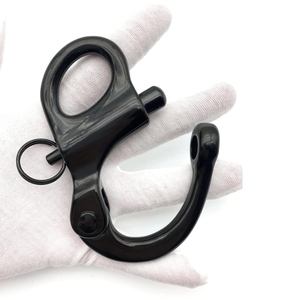 Mousqueton à œil fixe noir inoxydable de 69mm pour bateaux à voile - Product Image 5
