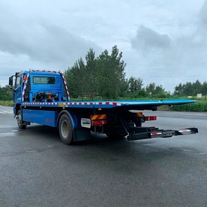 HOWO NX Camion de remorquage à plateau coulissant 4x2 de 8 à 10 tonnes pour le dépannage et le sauvetage - Product Image 5