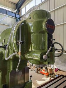 중국 X5040 미니 포탑 수직 밀링 머신 라이트 듀티 수동 수평 220V 모터 신규 및 중고 수동 밀 사용 가능 - Product Image 5