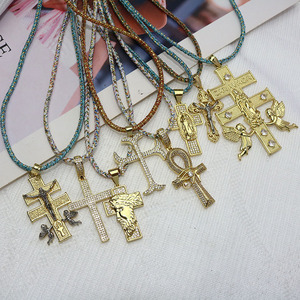 Kalung Liontin Salib Ankh Malaikat Bunda Maria Yesus Berlapis Emas NZ1713 dengan Rantai Tali Kepang, Perhiasan Kristen Katolik - Product Image 4