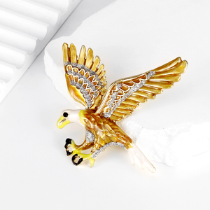 Nova Moda Retro Águia Broche Bonito Pintado Animal Pássaro de Ouro Broche Peito Flor Homens Festa de Casamento Animal Collar Pin - Product Image 4