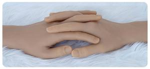 반지 주얼리 시계 디스플레이 연습용, 뼈대가 있는 유연한 컬러의 실감 나는 남성 실리콘 마네킹 손 한 쌍 - Product Image 4