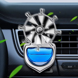 Diffuseur de parfum pour voiture à clipser sur grille d'aération, design personnalisé, pour hommes et femmes, aromathérapie aux huiles essentielles, flacon en verre - Product Image 1