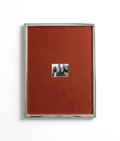 Cadre photo en alliage d'aluminium brillant à angle droit avec passe-partouts de couleur assortie, découpés sur mesure, différentes tailles pour affiches