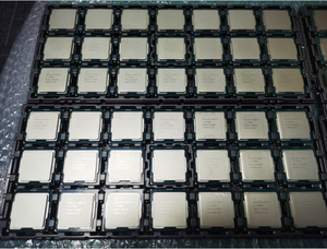 Procesador Original Nuevo y Usado para Ordenador de Escritorio, CPU <span class=keywords><strong>Core</strong></span> <span class=keywords><strong>I7</strong></span>-9700 <span class=keywords><strong>I7</strong></span>-9700K <span class=keywords><strong>I7</strong></span>-9700KF <span class=keywords><strong>I7</strong></span>-9700F <span class=keywords><strong>I7</strong></span>-9700T I9-9900K I9-<span class=keywords><strong>9900KF</strong></span> en Bandeja - Product Image 3