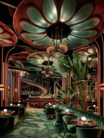 Luxuriöse Kaffeehaus-Catering-Cafeteria-Möbel: Grüner Café-Tisch und Stuhl, Gebogene Halbrunde Restaurant-Sitzbank-Sofa aus Holz