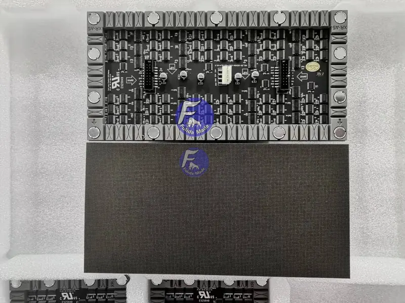 Nouvel écran LED multimédia 5D, 2022 pouces, adapté au tournage de films de localisation, affichage créatif, flexible, P0.9