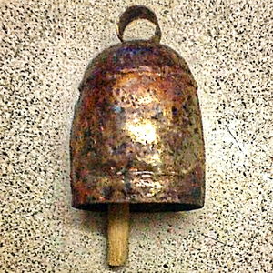 Campana de Metal Rústica Pulida, Adorno Colgante con Temática Animal, Artículo Coleccionable - Product Image 1