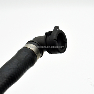 Tuyau de radiateur de pièces d'auto de sourire pour <span class=keywords><strong>Volvo</strong></span> <span class=keywords><strong>XC</strong></span>-<span class=keywords><strong>90</strong></span> <span class=keywords><strong>2002</strong></span>-2006 nouvelle condition tuyau de liquide de refroidissement pompe à eau en caoutchouc 30745315 30745330 30745332 - Product Image 6