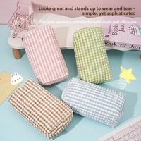 Sac Cosmétique en Peluche Coloré à Motifs, Multifonctionnel, pour Papeterie et Stylos, Trousse de Voyage Zippée, Organisateur de Maquillage Doux et Moelleux – Vente en Gros