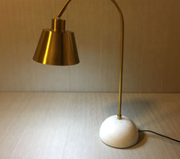 Lampe de chevet d'hôtel minimaliste moderne Base en marbre et abat-jour en fer E27 Ampoule LED Lampe de table pour étude