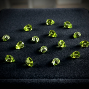 Péridot naturel, pierre précieuse en vrac, taille poire facettée 7x5 mm, 2 carats, excellente qualité pour la fabrication de bijoux, certifié par un tiers, semi-précieux bleu R - Product Image 4