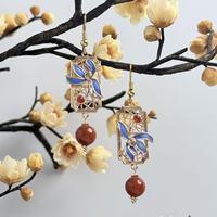 Anting-anting gantung desain bunga modis wanita, berlapis emas, perhiasan fesyen untuk hadiah acara spesial