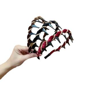 موجة اللؤلؤ الفرنسي مع نسيج الأسنان المغطى بحجر الراين - Product Image 2