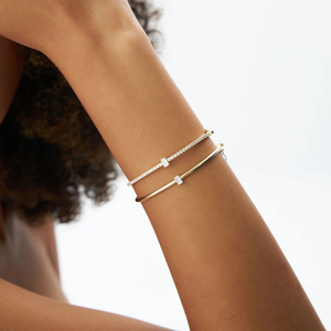 Brazalete Elegante de Oro de 14k con Corte Esmeralda y Diamantes Redondos, Joyería Hipoalergénica, Brazaletes de Plata 925 al por Mayor para Mujer - Product Image 6