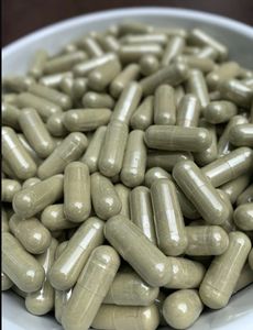 OEM天然<span class=keywords><strong>Pueraria</strong></span> <span class=keywords><strong>Mirifica</strong></span>ハーブエキス食品グレード液体強化カプセルバストサイズ締め効果を高める - Product Image 6