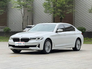 <span class=keywords><strong>BMW</strong></span> Série 5 à vendre à bas <span class=keywords><strong>prix</strong></span>, <span class=keywords><strong>BMW</strong></span> Série 5 2023 530Li d'occasion haut de gamme, voiture à essence rapide - Product Image 1
