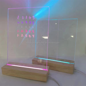 Lámpara de noche de luz cálida de madera LED con grabado para decoración de hogar o Hotel Juego de regalos corporativos de Navidad - Product Image 4
