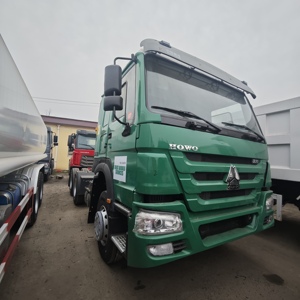 Tête de tracteur SINOTRUK HOWO 6x4 reconditionnée à bas prix, poids lourd, idéale pour semi-remorques squelette et citerne - Product Image 1