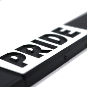 Cadre de plaque d'immatriculation personnalisé avec <span class=keywords><strong>logo</strong></span> en relief, housse de plaque d'immatriculation, support de plaque d'immatriculation en gros - Product Image 2