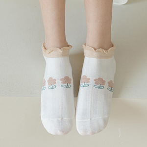 Women's Ankle Socks Gradient Pattern Breathable Sweat Absorbing Spring Summer Casual Boat Socks - Product Image 4