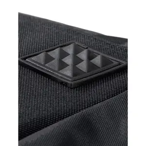 Borsa sportiva compatta personalizzabile per merchandising - Product Image 5