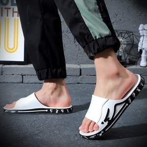 Chaussons d'été tendance pour hommes et femmes, chaussures <span class=keywords><strong>de</strong></span> plage antidérapantes à plateforme épaisse pour la maison - Product Image 2