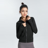 Veste de yoga à col montant zippée pour femme en nylon et élasthanne très extensible, idéale pour la course hivernale et l'entraînement en salle de sport, coupe ajustée