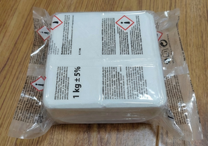 Bloc de recharge <span class=keywords><strong>d</strong></span>éshumidificateur au chlorure de calcium 1 kg, directement de l'usine (Marque privée disponible) – Comprimés de recharge absorbants l'<span class=keywords><strong>humidité</strong></span> OEM/ODM - Product Image 3