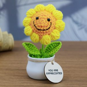 Girasol Sonriente Tejido a Crochet, Bonsái Artificial de Hilo, Decoración para el Hogar y la Oficina, Regalo para el Día del Maestro y el Día de la Mujer - Product Image 3