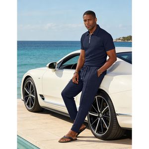 Ensemble de survêtement pour homme 2 pièces, sweat-shirt à manches courtes décontracté, pantalon de jogging ample, design respirant - Product Image 3
