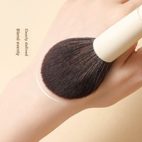 Ensemble de pinceaux de maquillage Mu Bai haut de gamme de 13 pièces, manche en bois, poils en fibres synthétiques, pinceau pour poudre libre, pinceau pour illuminateur, outils de beauté
