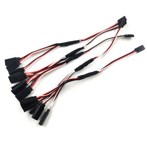 Câble d'extension de servo Y-Line 1-vers-2/1-vers-3/1-vers-4 de 20 cm pour modèles réduits de voitures, bateaux et avions, avec télécommandes incluses - Product Image 2
