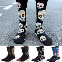 Chaussettes de tous les jours Lighthouse, chaussettes de rue tendance, chaussettes confortables en coton pour adultes, chaussettes à motif de crâne squelette