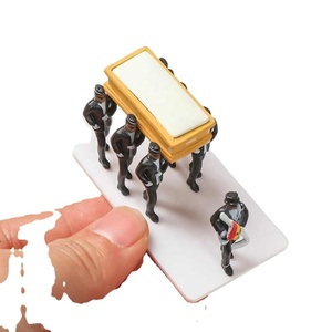 1 Set de Accesorios de Alta Simulación para Juguetes, Kit Funerario, Figura de Hombre Negro Bailando en Ataúd a Escala, Modelo Divertido para Cosplay de Danza de Ghana - Product Image 4