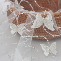 Chaussures de mariage personnalisées en tissu 100% polyester, doux, blanc, en dentelle, tulle, tricoté, brodé, floral, à sequins, perlé, respirant et lourd