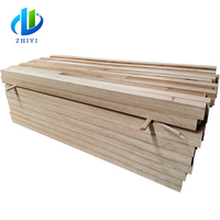 D'épinette pin jointé bois planche de bois Debout planche