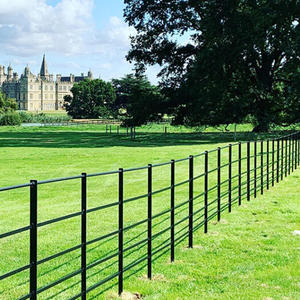 Prix d'usine <span class=keywords><strong>de</strong></span> haute qualité UK Estate Clôtures Quatre Rails British Metal Garden Clôture Panel Top Flat Parkland Clôtures à vendre Garden - Product Image 3
