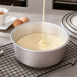 Plaque de cuisson ronde en aluminium pour gâteaux de 4, 5, 6, 7, 8, 9, 10, 11 et 12 pouces, idéale pour les fêtes, les mariages, les anniversaires et Noël - Product Image 5