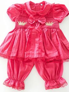 Pyjama d'été doux 2 pièces pour fillettes, chemise smockée rose corail avec nœud et short à volants, tenue tendance - Product Image 2