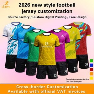 Nieuwe, op maat gemaakte, ademende voetbaltenues, voetbalset 100% polyester, sneldrogend, met trekkoord, sportuniformen voor volwassenen, kort model - Product Image 2