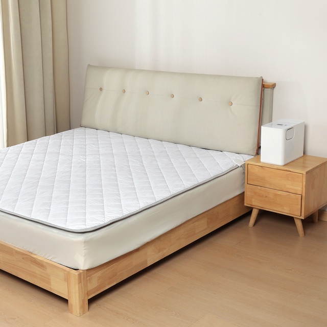 Eight Sleep Pod Bed Cooling System Water Cool and Heat Mattress Hot Sleeper Pad OEM ODM Customazition