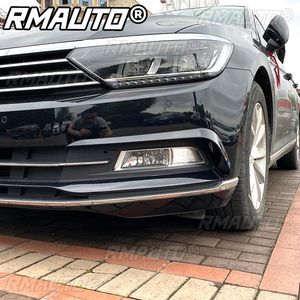 ชุดแต่งสปอยเลอร์กันชนหน้ารถยนต์ ช่องระบายอากาศ  สำหรับ Volkswagen Passat B8 ปี 2017-2019 - Product Image 6
