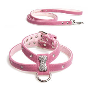 Commercio all'ingrosso di modo piccolo medio grande bling di lustro strass bone modello morbido regolabile in pelle pu pet dog harness con guinzaglio - Product Image 1
