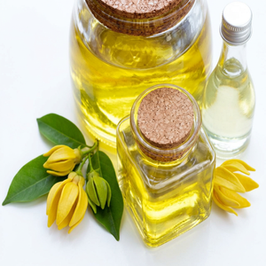 Ylang-Ylang huile en vrac quantité pour usage d'arôme industriel - Product Image 1
