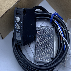 Original Hot Bán bao bì gốc <span class=keywords><strong>E3JK</strong></span>-TN14-C chuyển đổi quang điện cảm biến <span class=keywords><strong>E3JK</strong></span>-TP14-C một năm bảo hành - Product Image 2