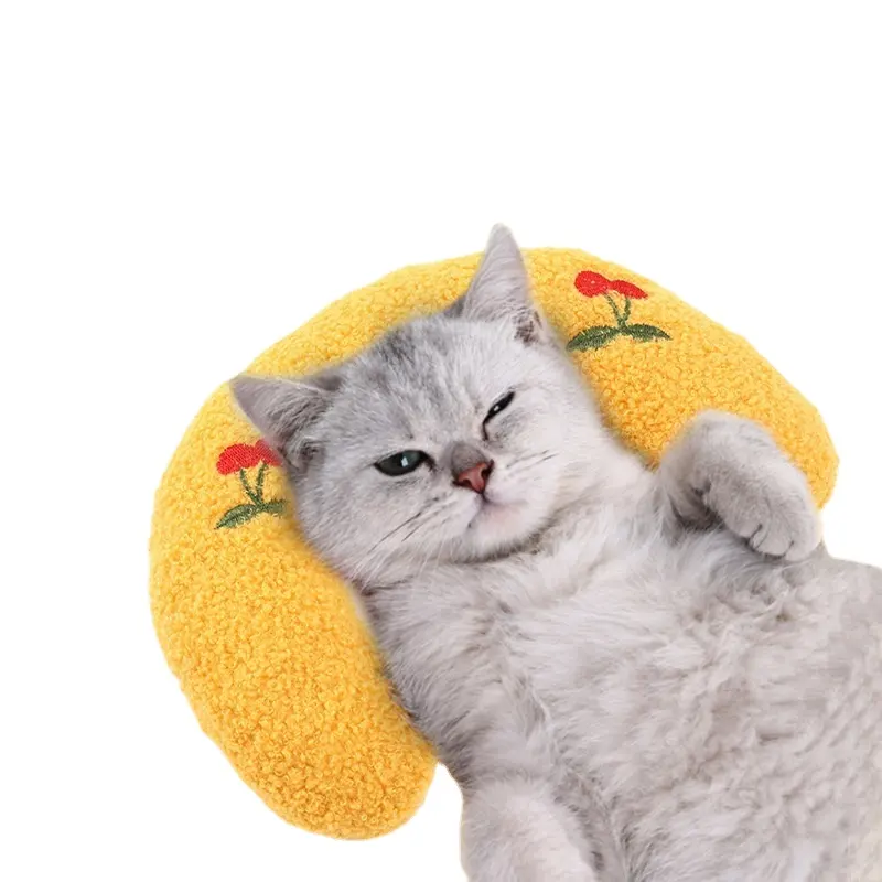 2024 New Design Washable custom pet pillow u-shape soft fluffy pet calming cat pillow pet pillow