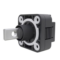 Connecteurs de barres multidirectionnelles de capacité 200A-600A personnalisés équipement de distribution d'énergie en nylon de cuivre pur de haute stabilité
