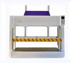 Machine industrielle automatique de découpe et de palettisation de granulés plastiques hydrauliques avec pompe moteur, capacité de 100 kg/heure pour petits déchets - Product Image 1